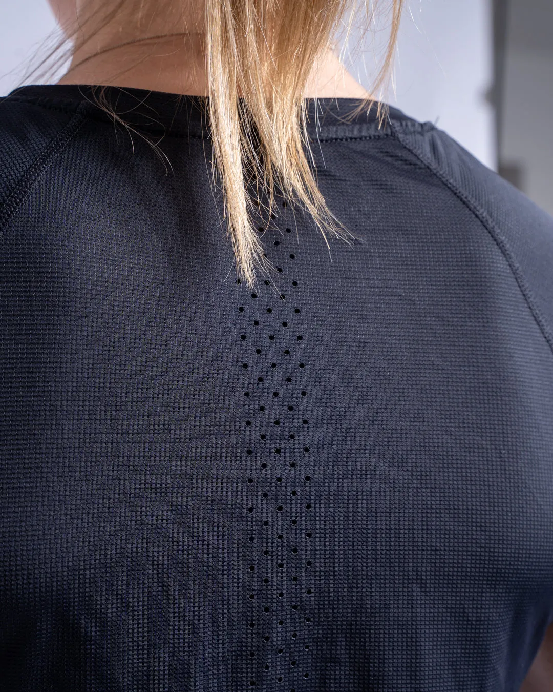 Core Mesh T-shirt - Black