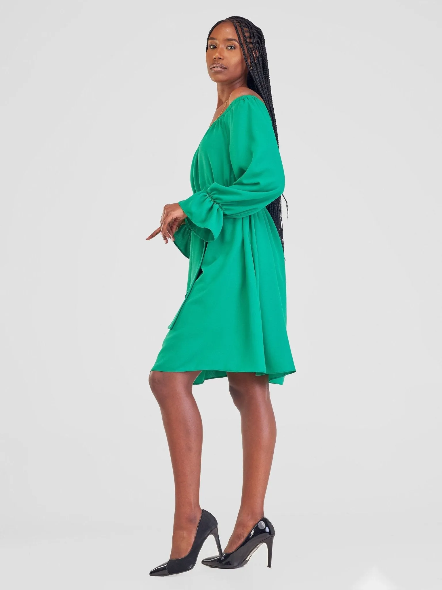 Vivo Jema Off Shoulder Tent Knee Length Dress - Green